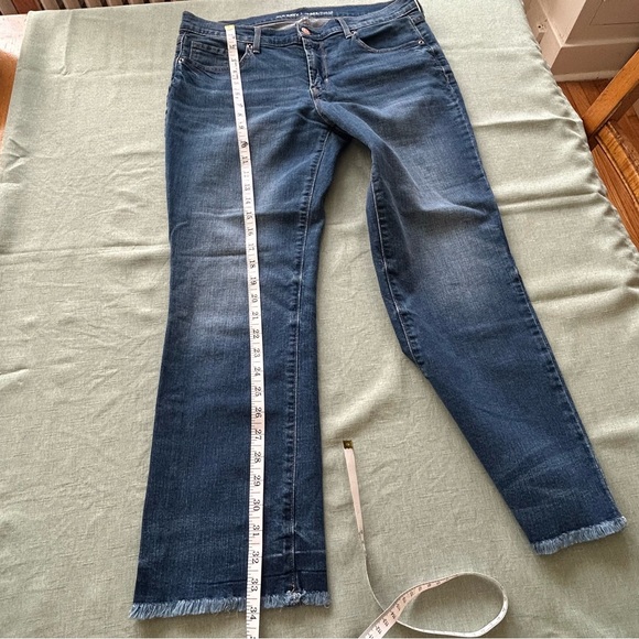 Old Navy Dark Blue Mid-Rise Jeans - Picture 10 of 11